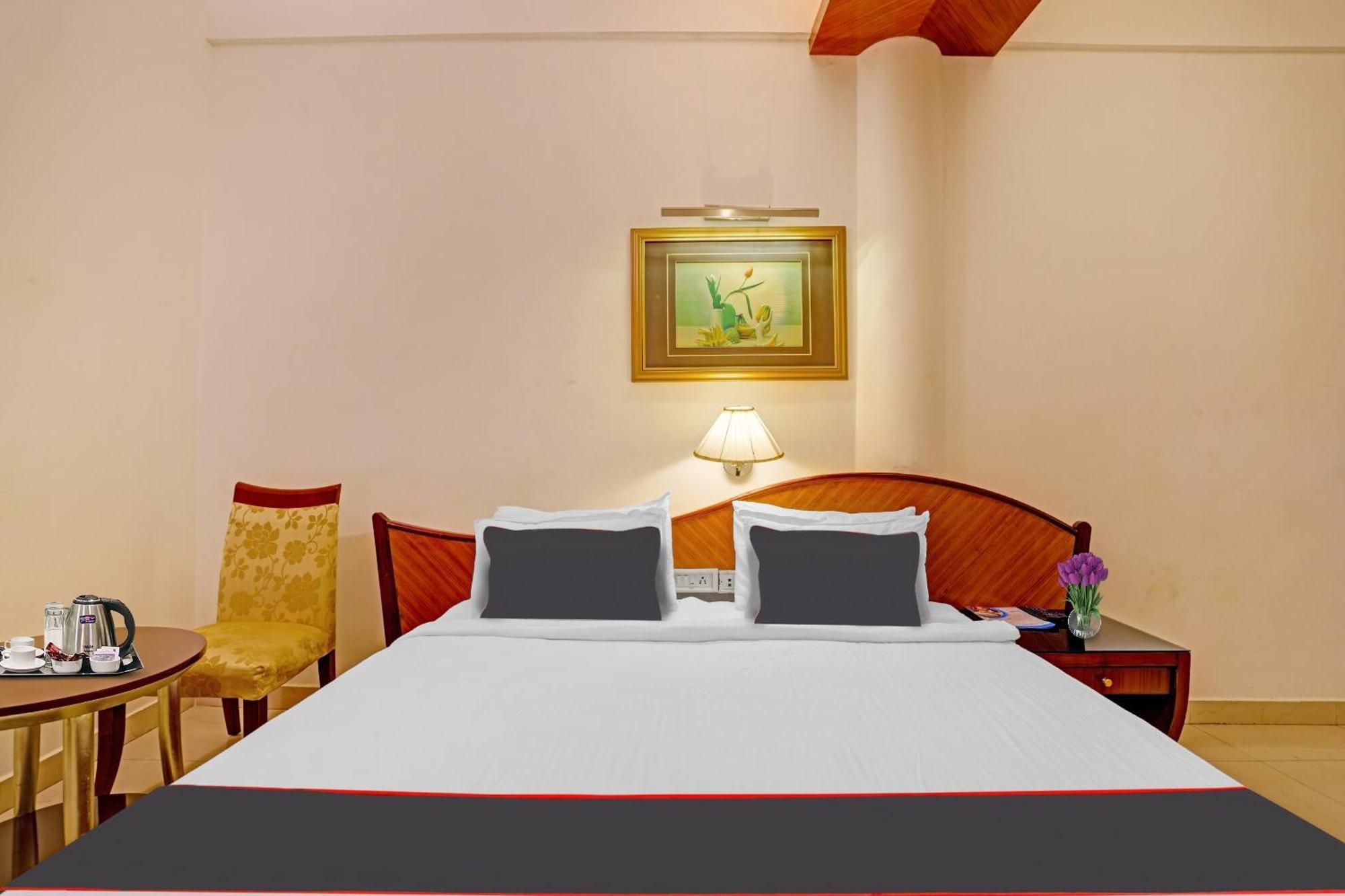 Super Collection O Indraprastha Hotel Thiruvananthapuram Екстериор снимка