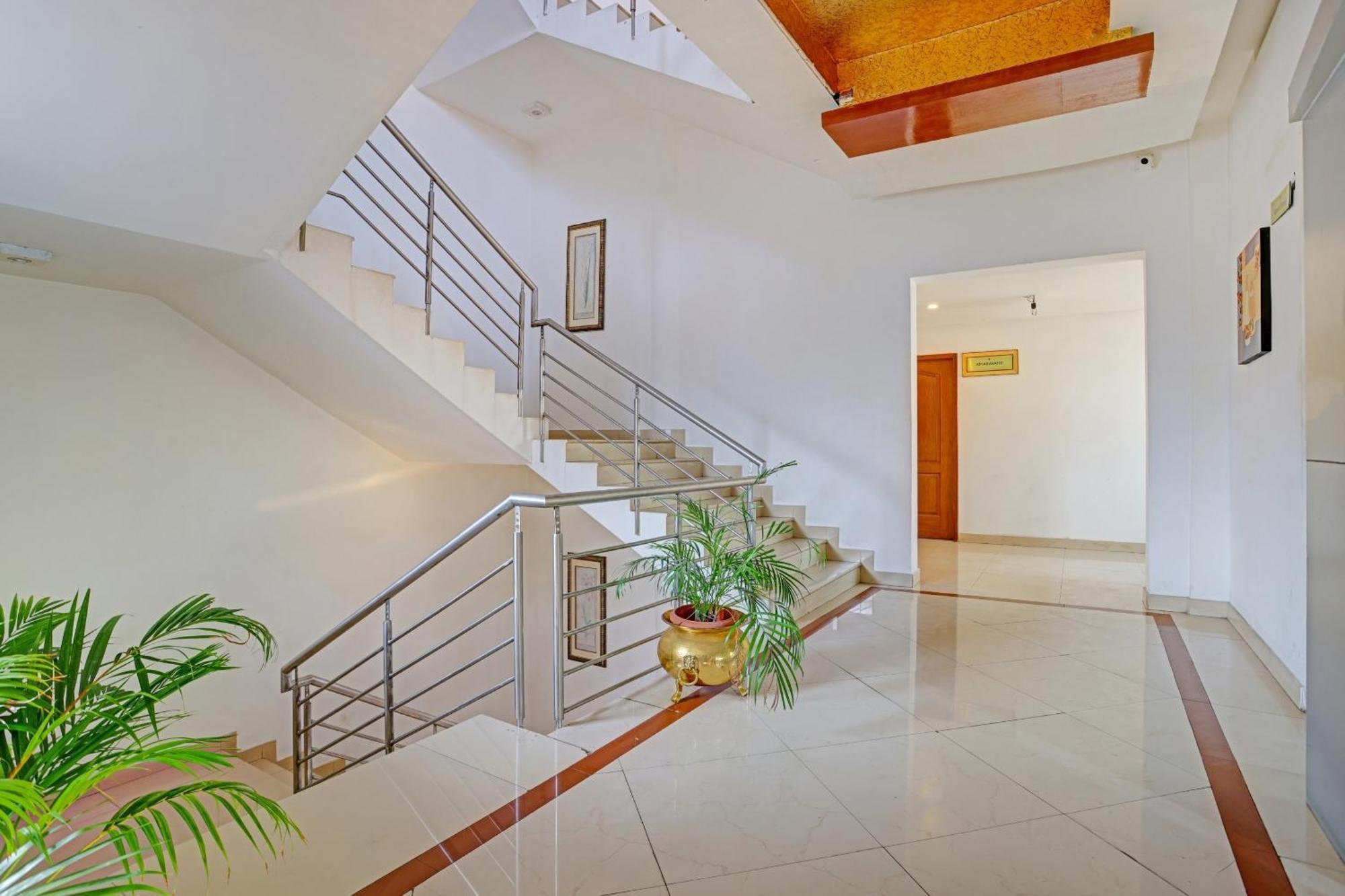 Super Collection O Indraprastha Hotel Thiruvananthapuram Екстериор снимка